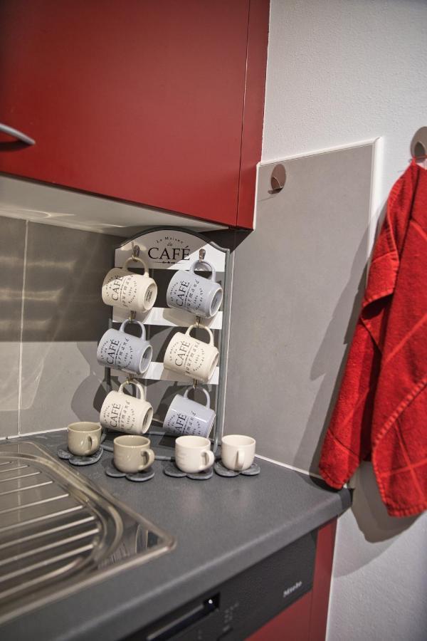Chill Home : Appartement Cocooning Avec Jacuzzi Grandson Exteriör bild