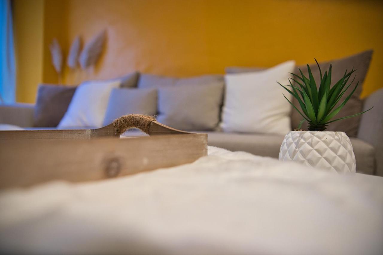 Chill Home : Appartement Cocooning Avec Jacuzzi Grandson Exteriör bild